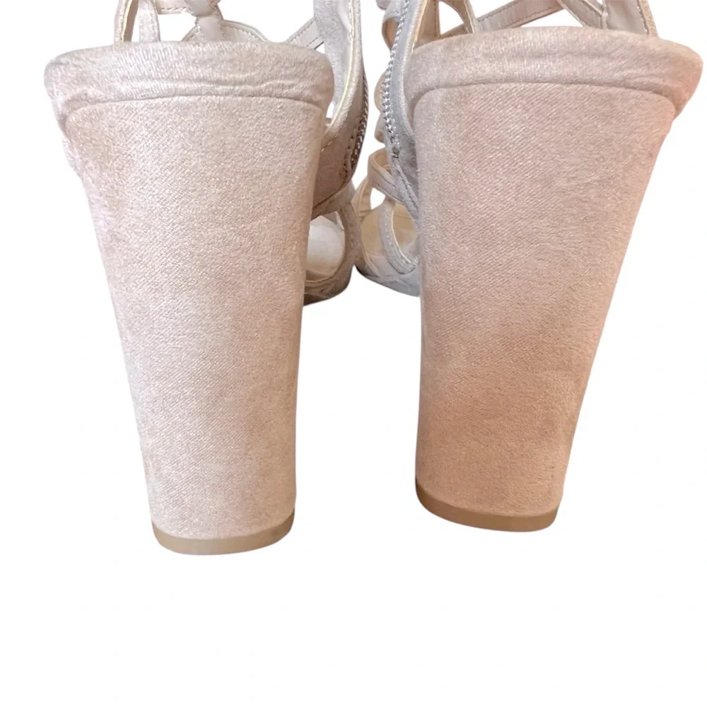 Gladiator Heel Sandals. Size 7